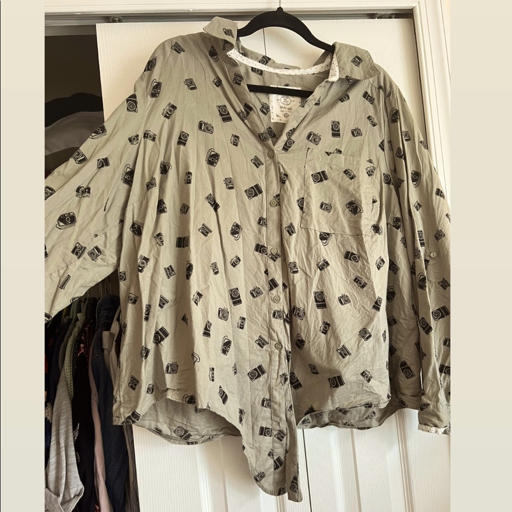 Tie-Front Button Down